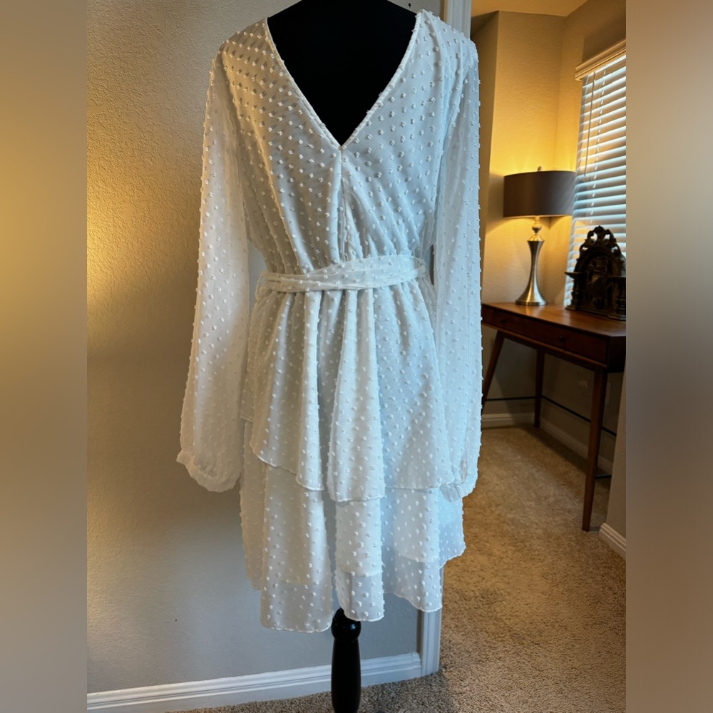 ❣️3 for $25🛍️ Flirty White polka dot SHEIN dress Size L